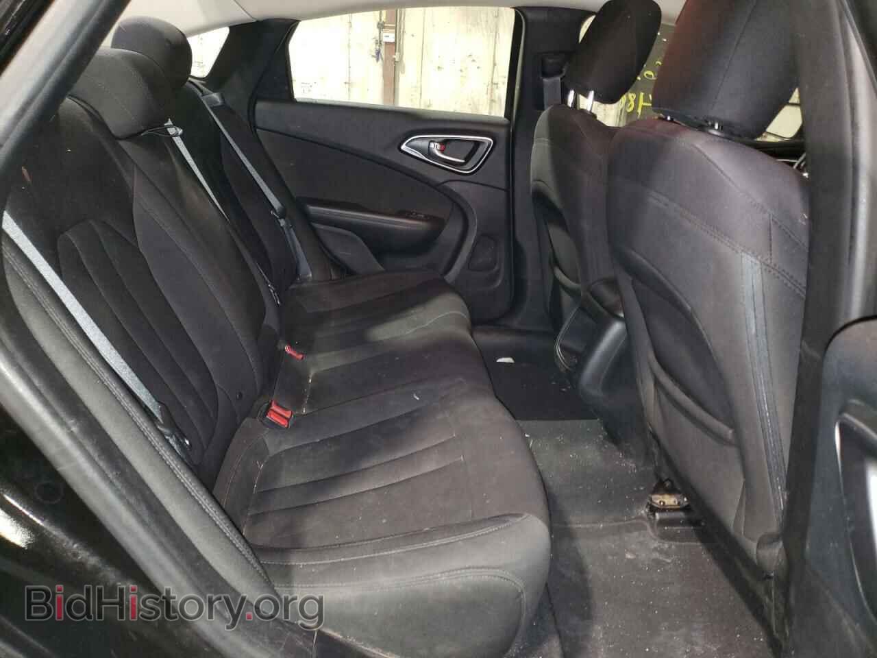 2015 CHRYSLER 200 - VIN: 1C3CCCAB6FN608448 - Фото 10