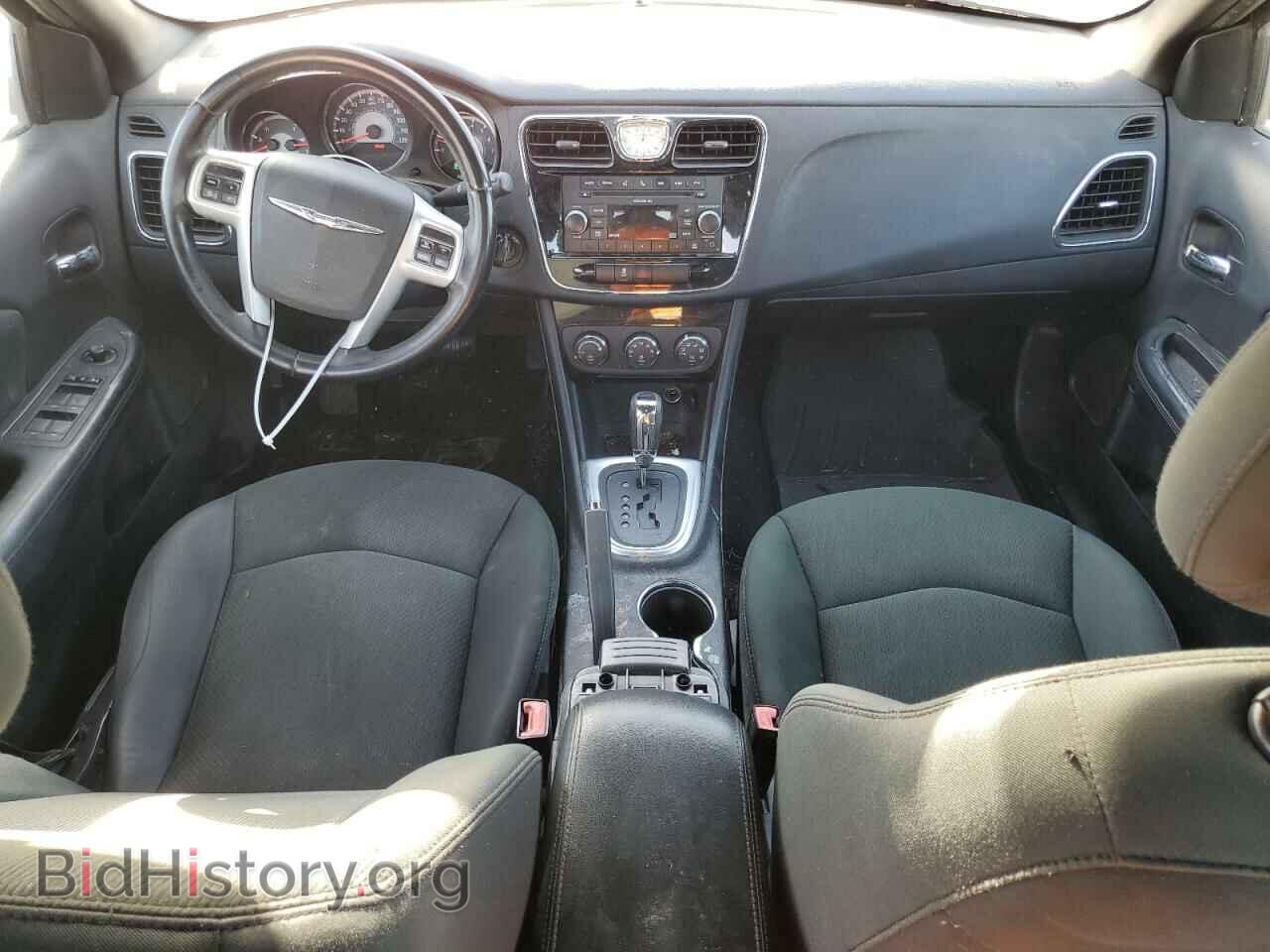 2011 CHRYSLER 200 - VIN: 1C3BC1FG3BN606784 - Фото 8