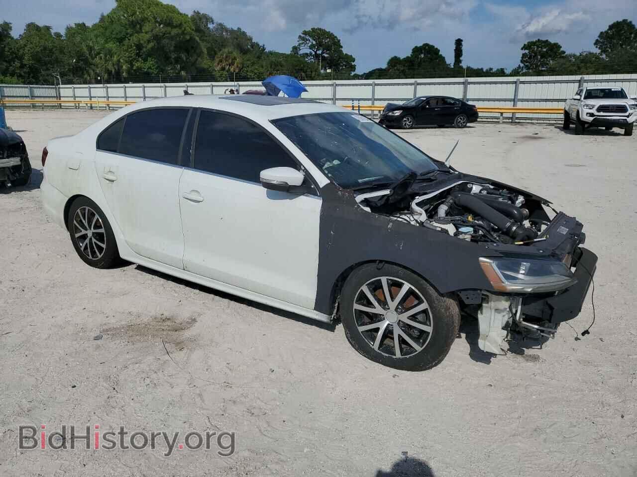 2017 VOLKSWAGEN JETTA - VIN: 3VWDB7AJ6HM400341 - Фото 4