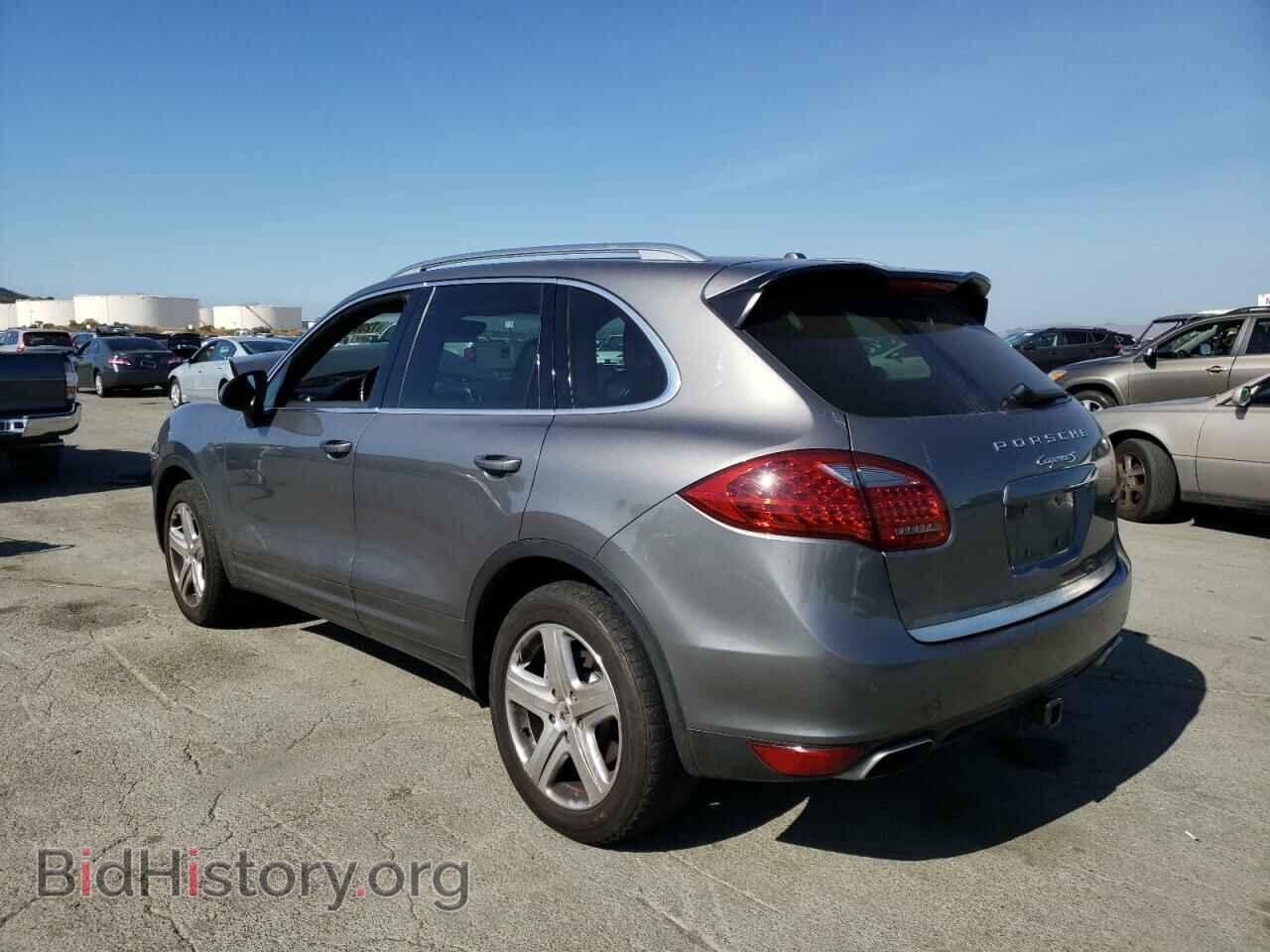 2011 PORSCHE CAYENNE - VIN: WP1AB2A26BLA55112 - Фото 2