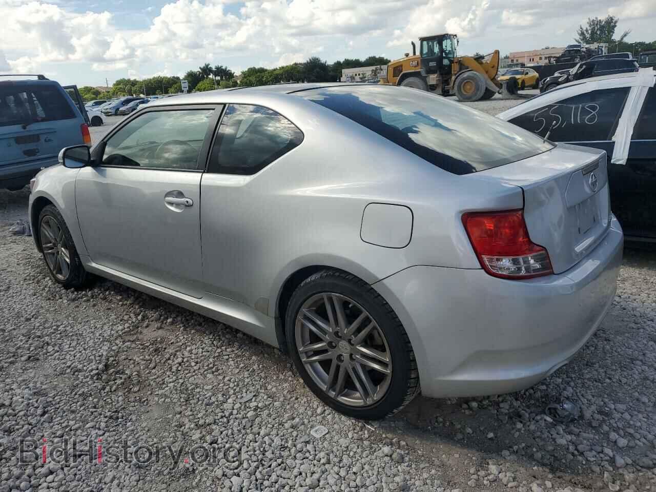 2011 TOYOTA SCION - VIN: JTKJF5C76B3016027 - Фото 2