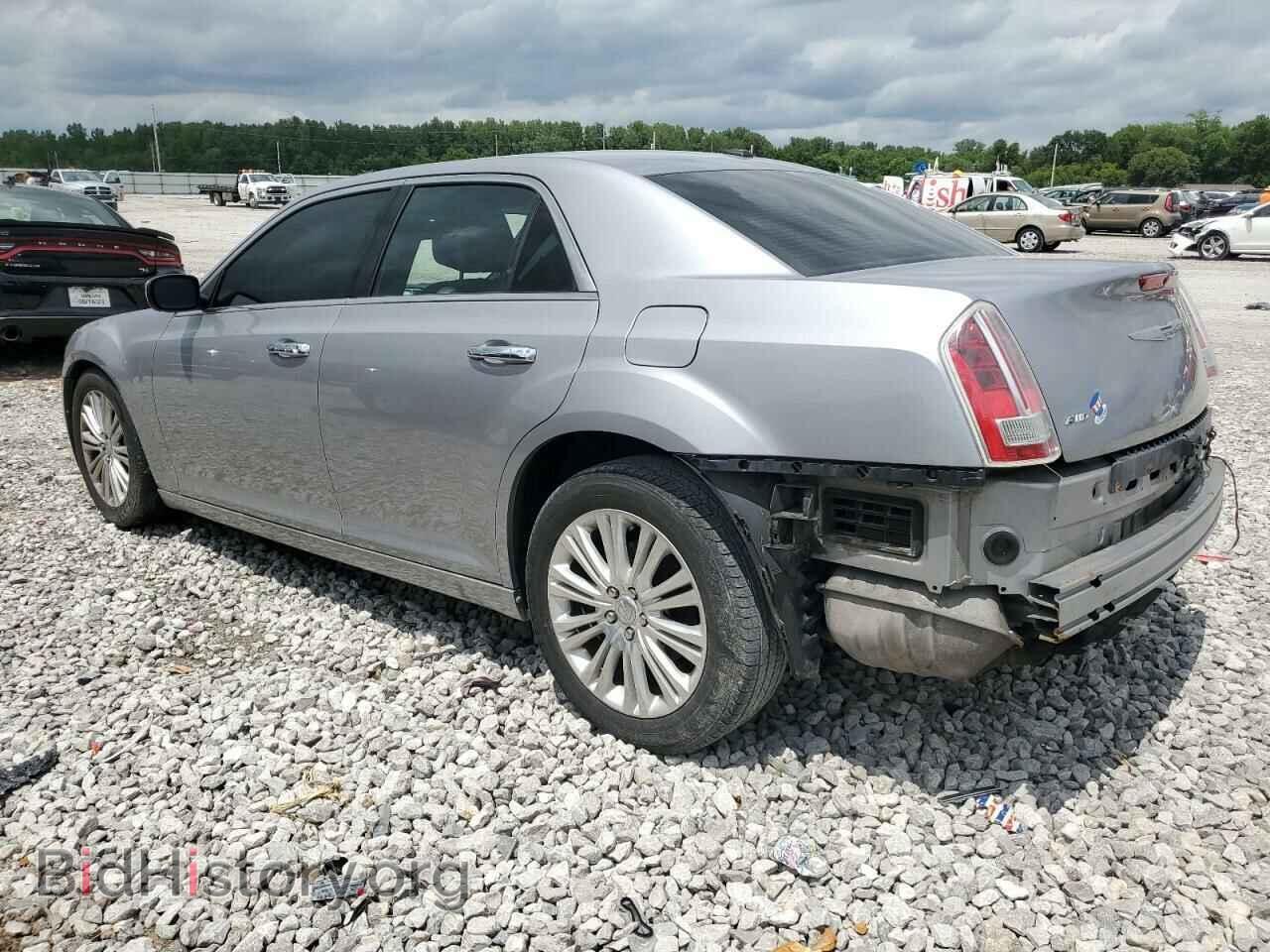 2013 CHRYSLER 300 - VIN: 2C3CCAKG9DH683178 - Фото 2