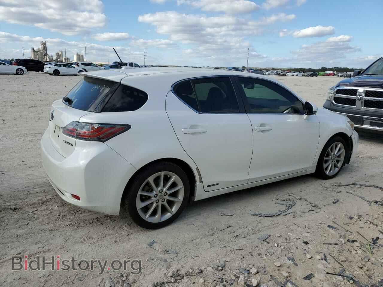 2011 LEXUS CT 200 - VIN: JTHKD5BH6B2043986 - Фото 3