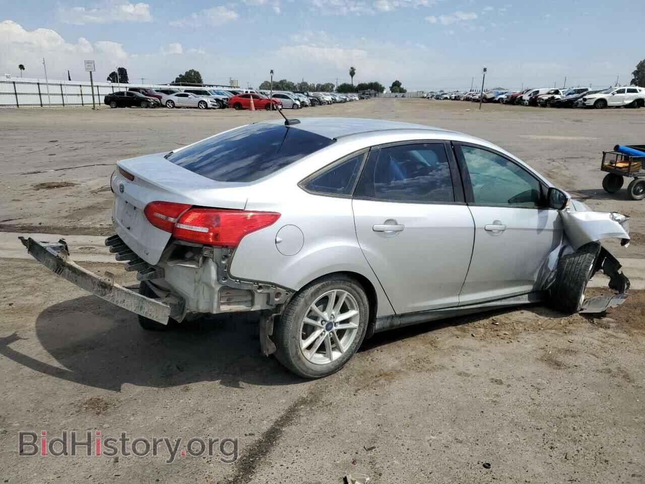 2017 FORD FOCUS - VIN: 1FADP3F24HL291030 - Фото 3