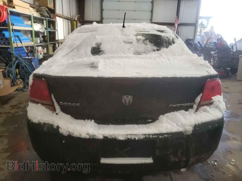 2010 Dodge AVENGER (VIN 1B3CC4FB0AN126496) — photo 6 of 12