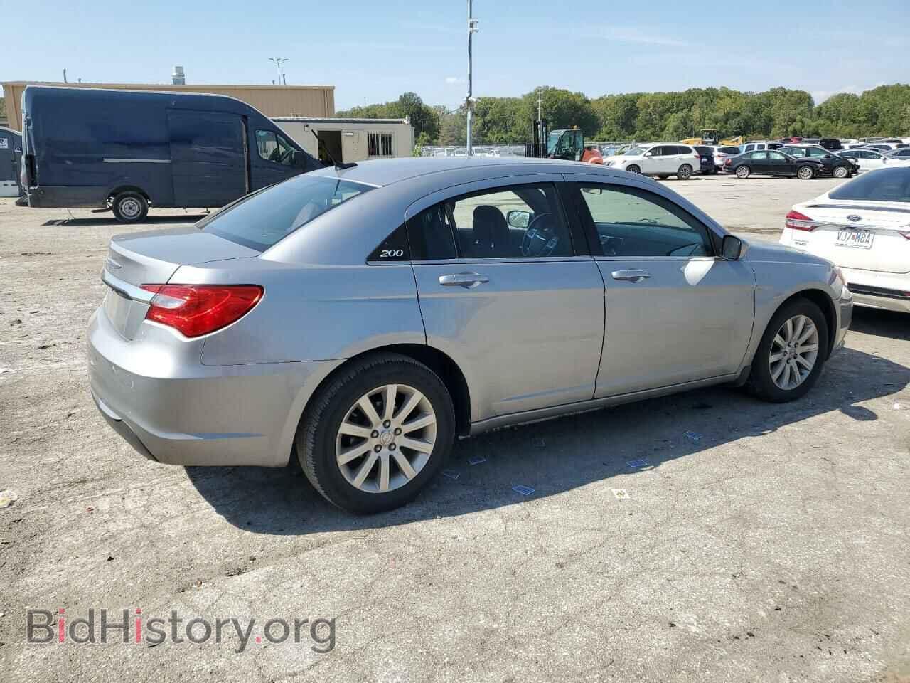 2013 CHRYSLER 200 - VIN: 1C3CCBBG2DN531742 - Фото 3