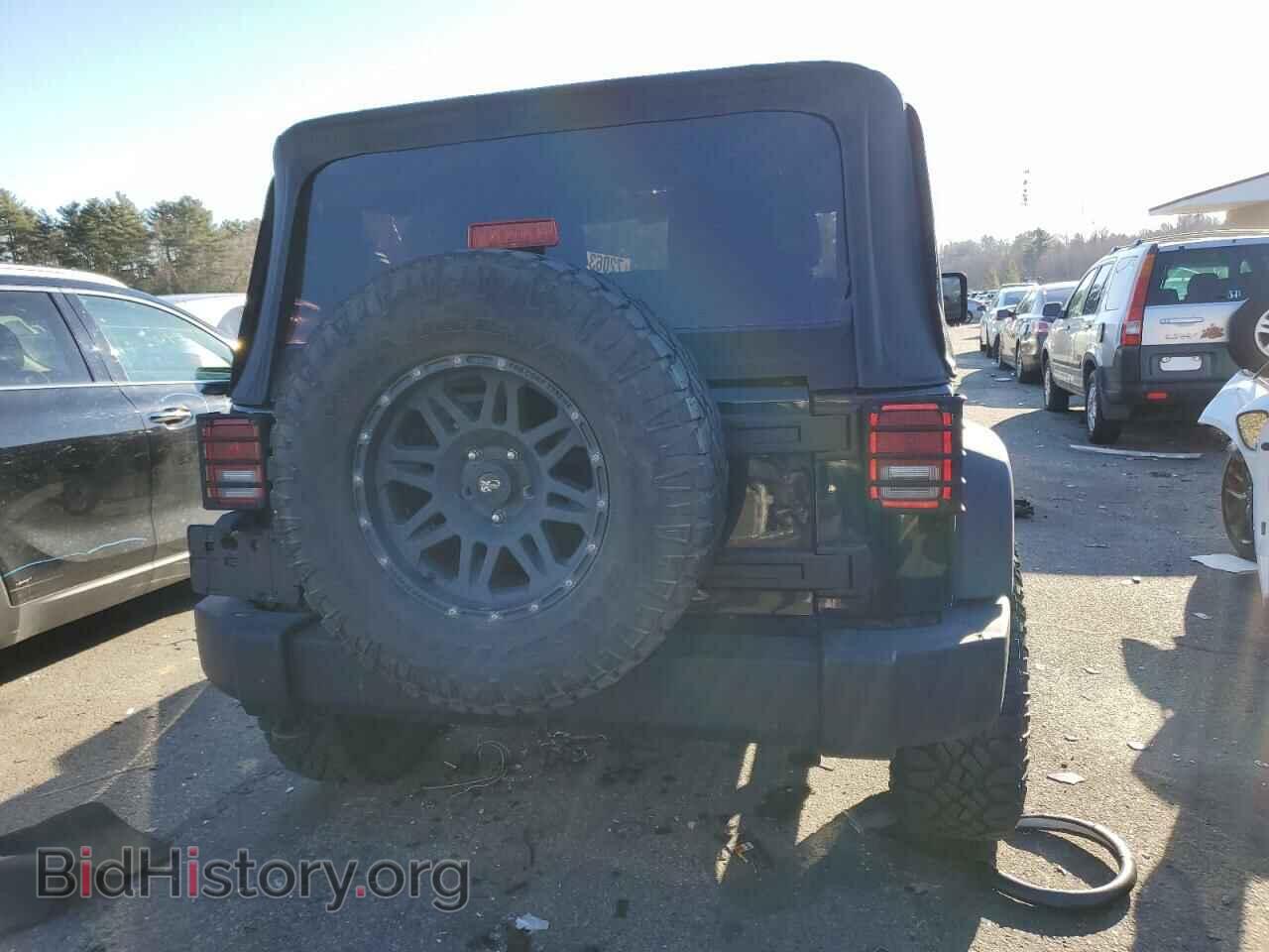 2011 JEEP WRANGLER - VIN: 1J4AA2D12BL541806 - Фото 6