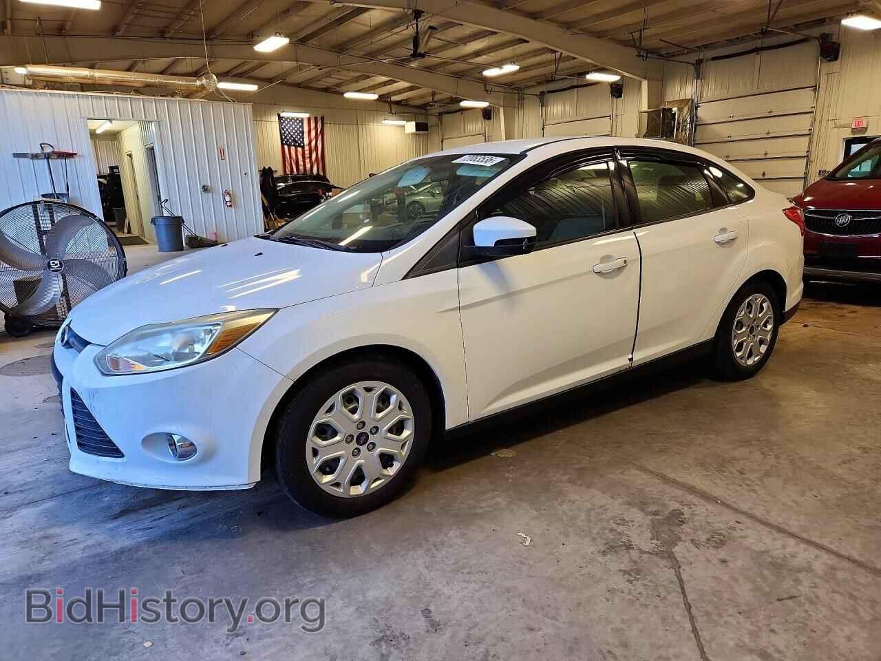 Photo 1FAHP3F26CL444355 - FORD FOCUS 2012