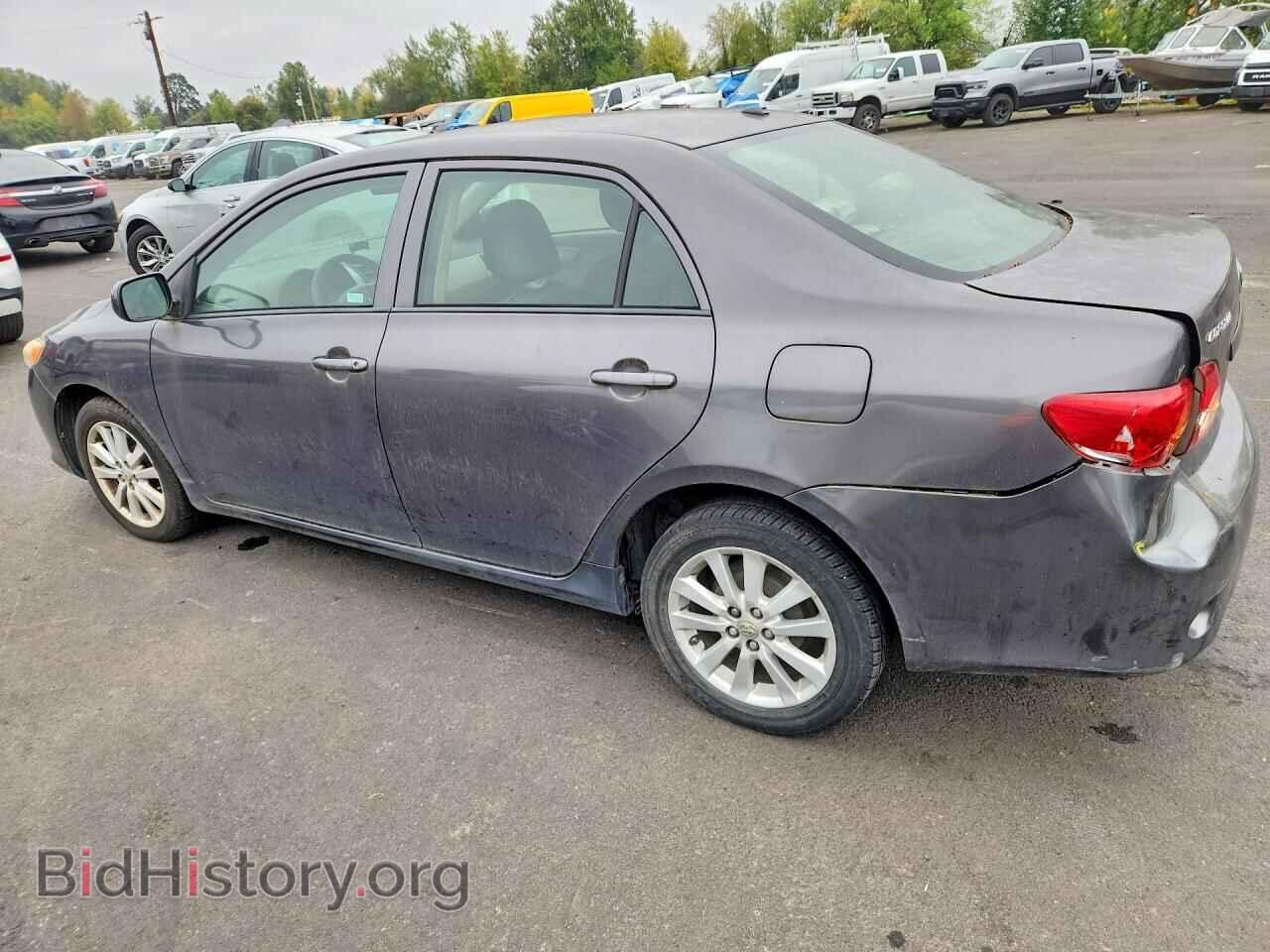 2009 TOYOTA COROLLA - VIN: JTDBL40E09J041061 - Фото 2