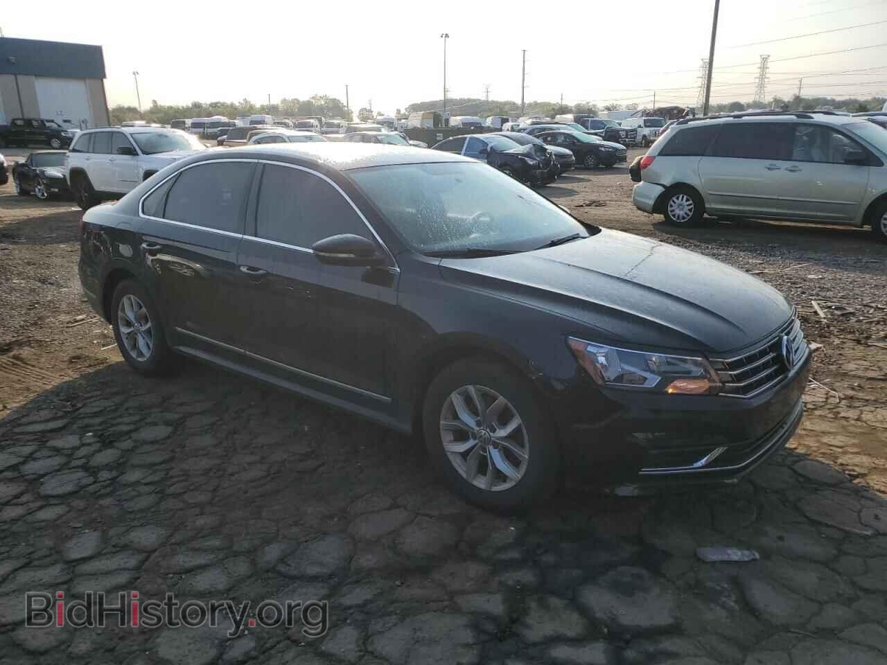 2016 VOLKSWAGEN PASSAT - VIN: 1VWAS7A32GC067169 - Фото 4