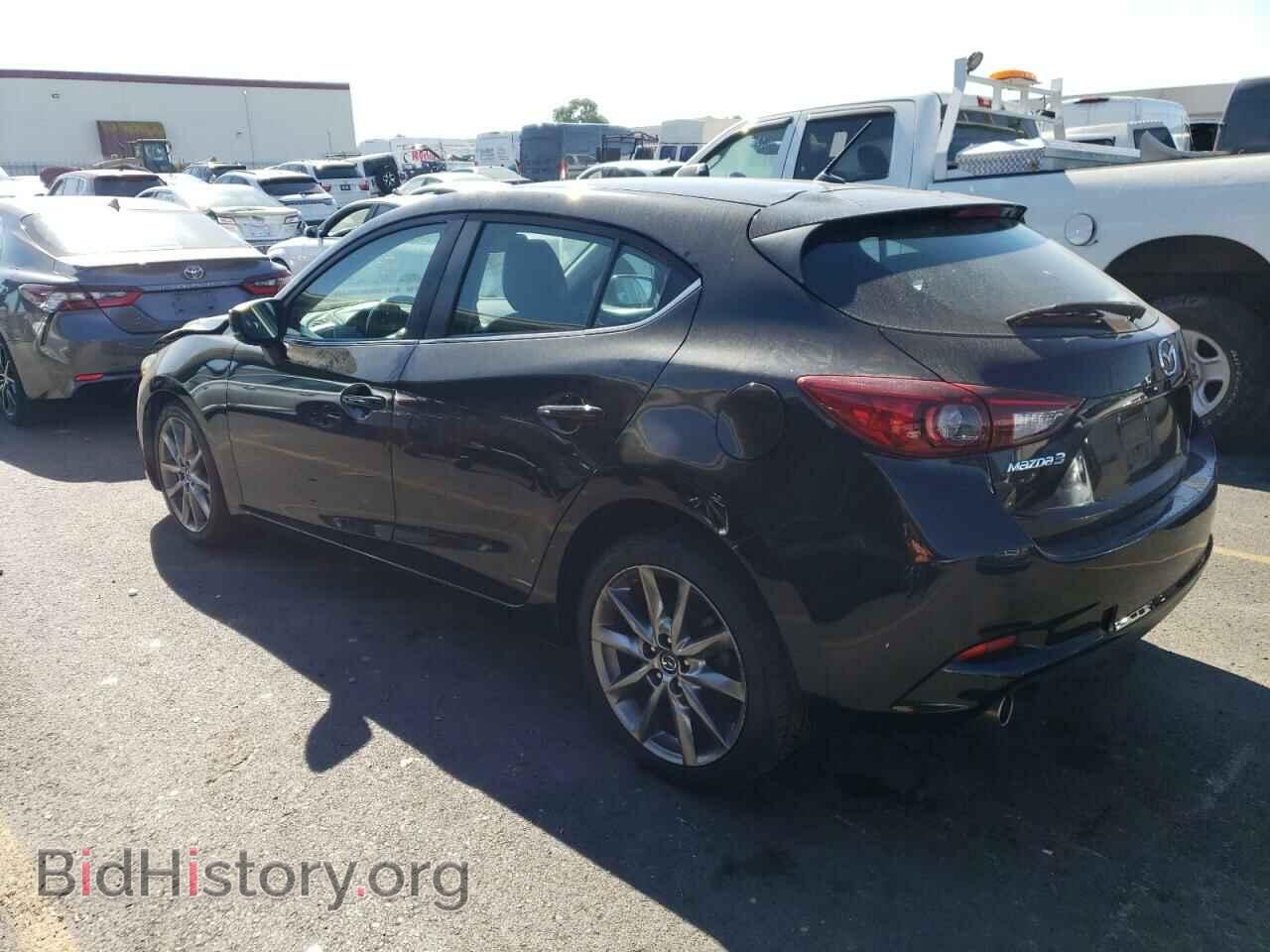 2018 MAZDA 3 - VIN: 3MZBN1L30JM200412 - Фото 2