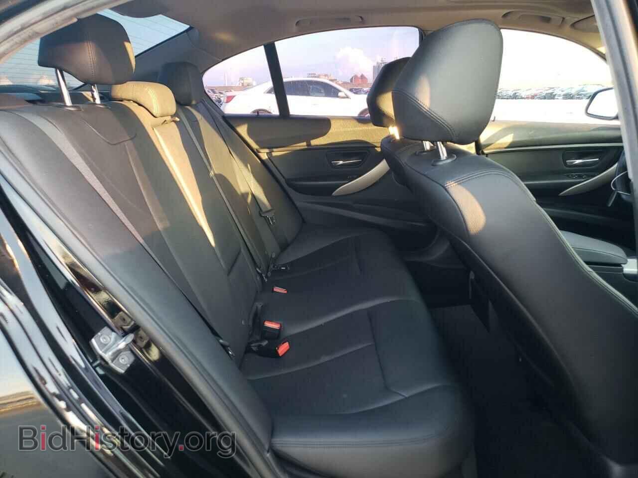 2016 BMW 3 SERIES - VIN: WBA8E1G57GNU12082 - Фото 10