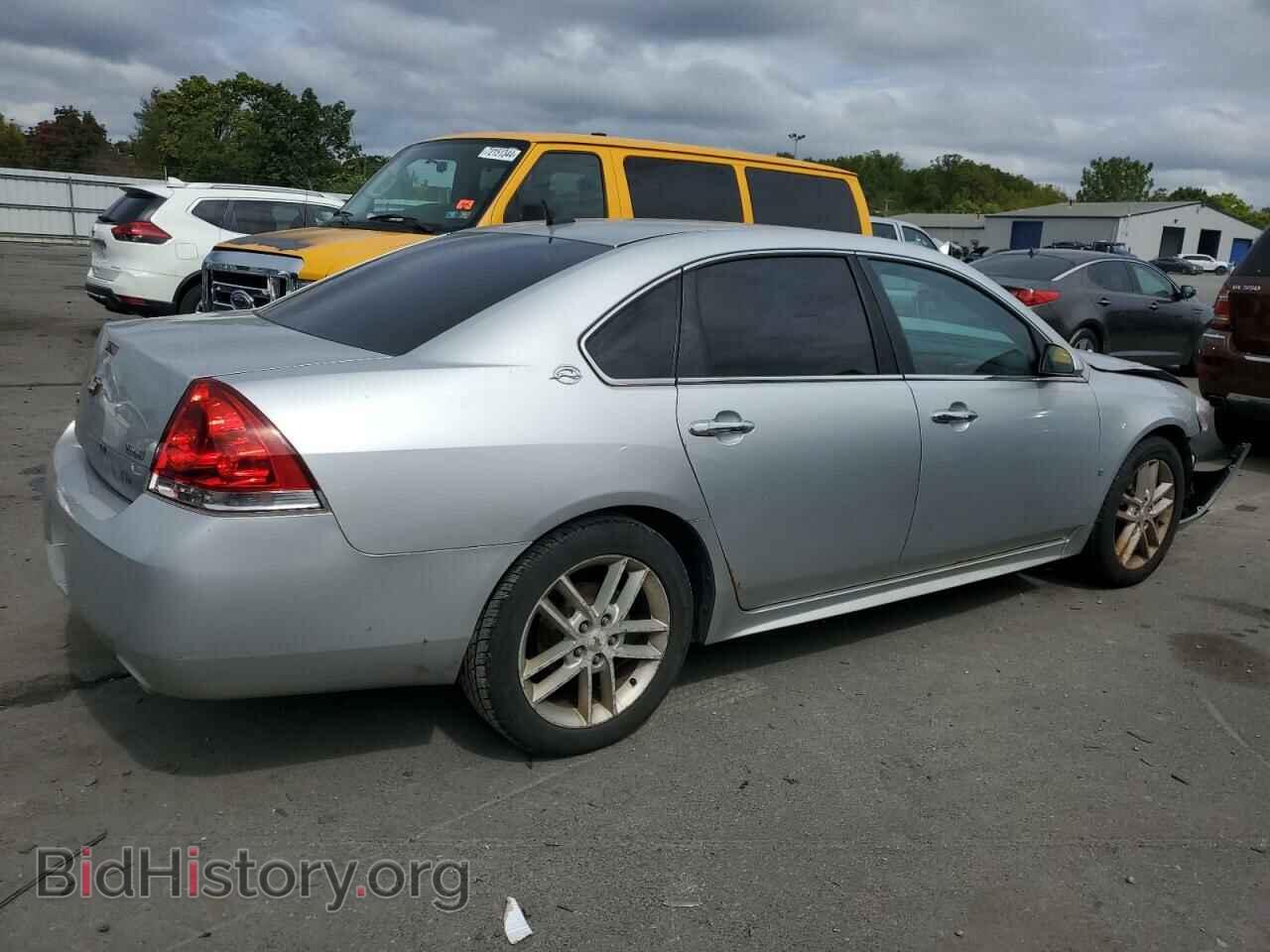 2009 CHEVROLET IMPALA - VIN: 2G1WU57M191286892 - Фото 3