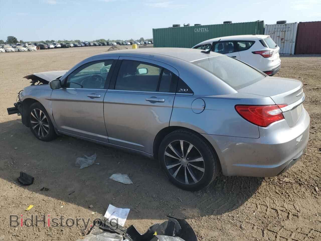 2013 CHRYSLER 200 - VIN: 1C3CCBBB8DN593229 - Фото 2