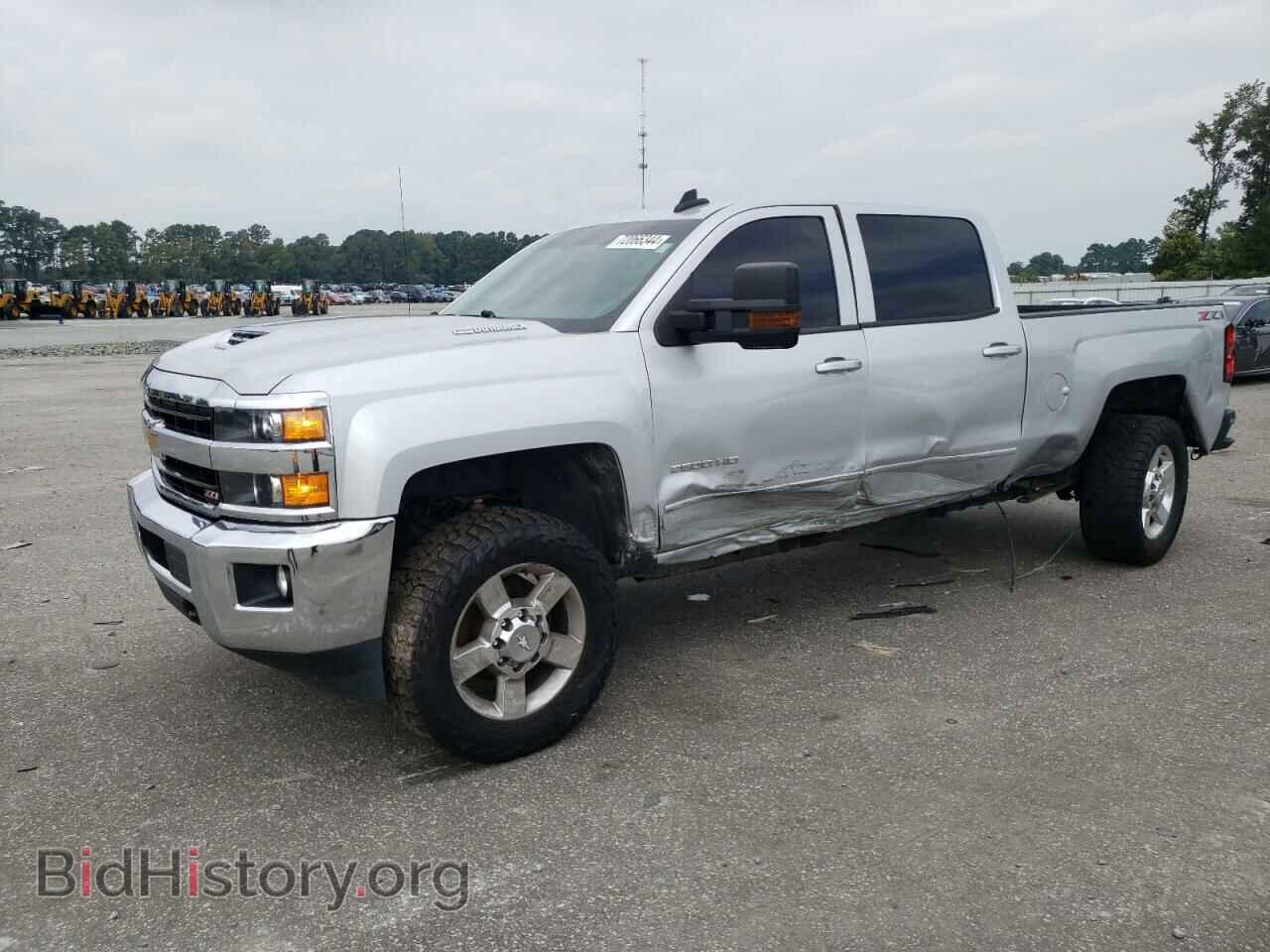 Photo 1GC1KSEY0KF181027 - CHEVROLET ALL Models 2019