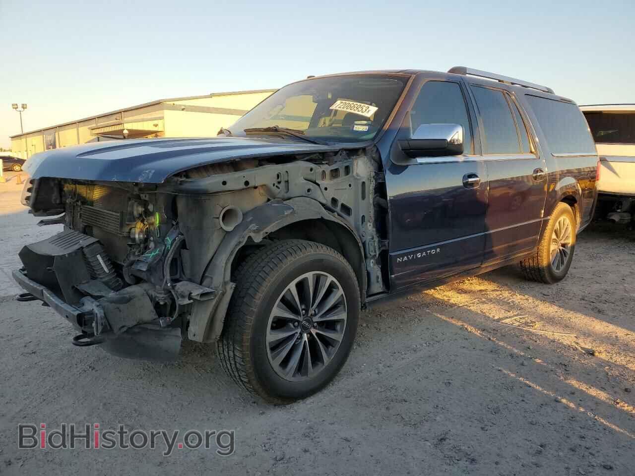 Photo 5LMJJ3HT8FEJ13880 - LINCOLN NAVIGATOR 2015