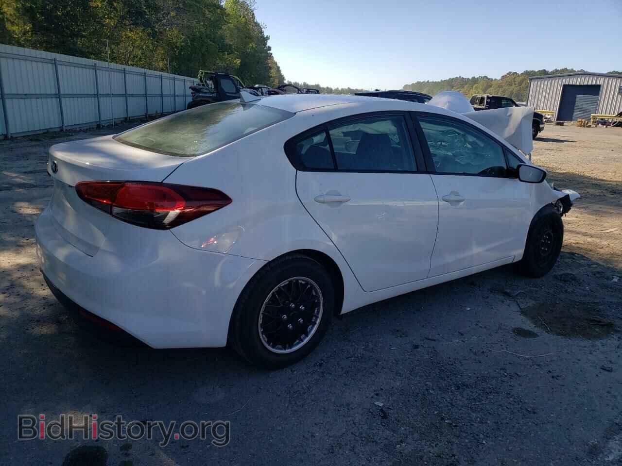 2017 KIA FORTE - VIN: 3KPFK4A76HE020411 - Фото 3