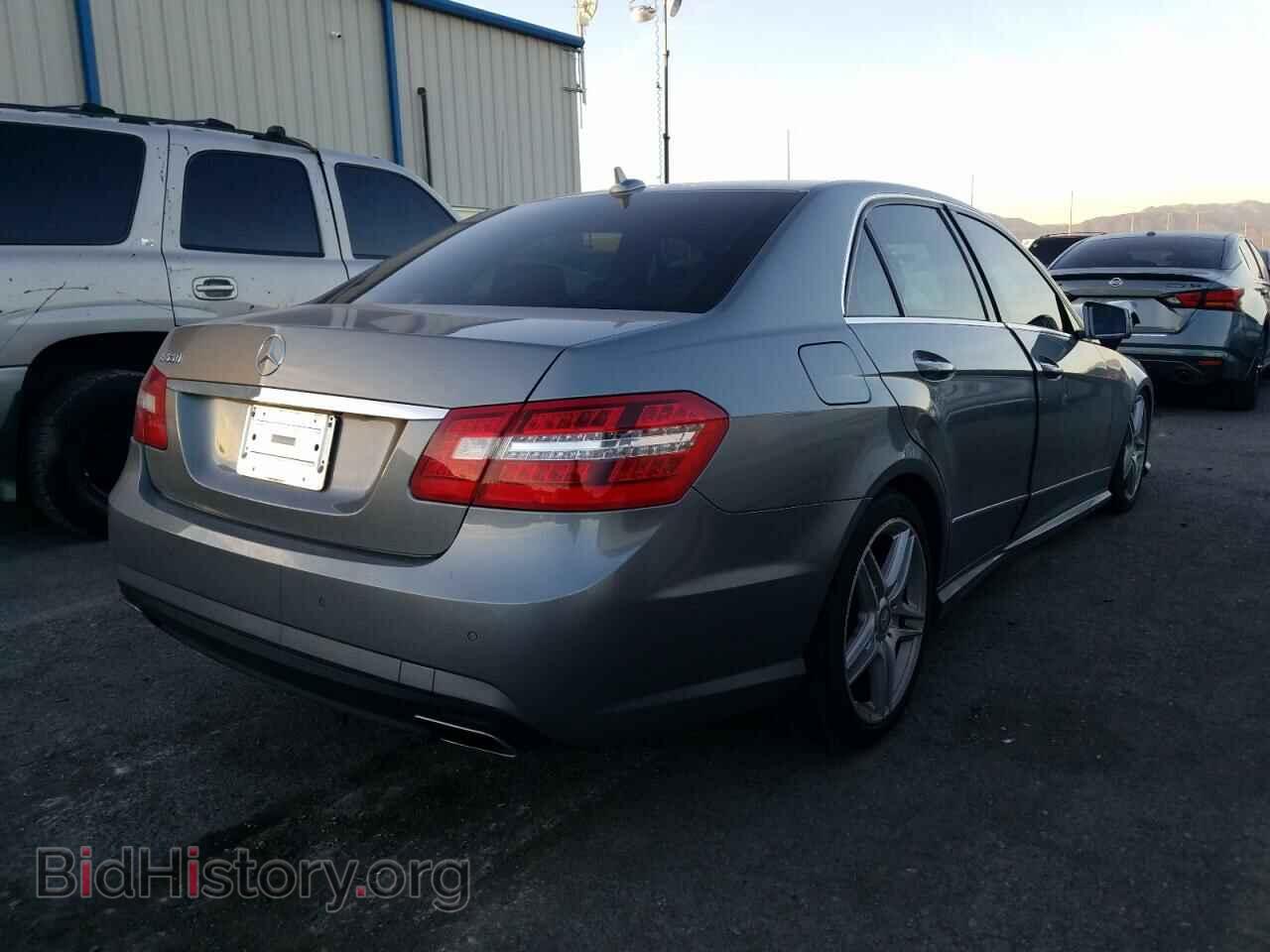 2011 MERCEDES-BENZ E-CLASS - VIN: WDDHF7CB0BA339805 - Фото 3