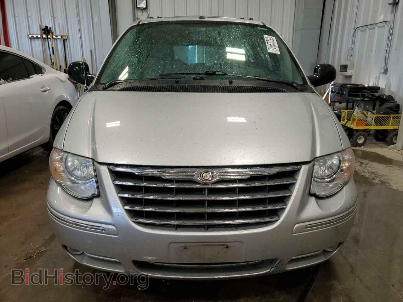 2006 CHRYSLER MINIVAN - VIN: 2A4GP64L66R610284 - Фото 5