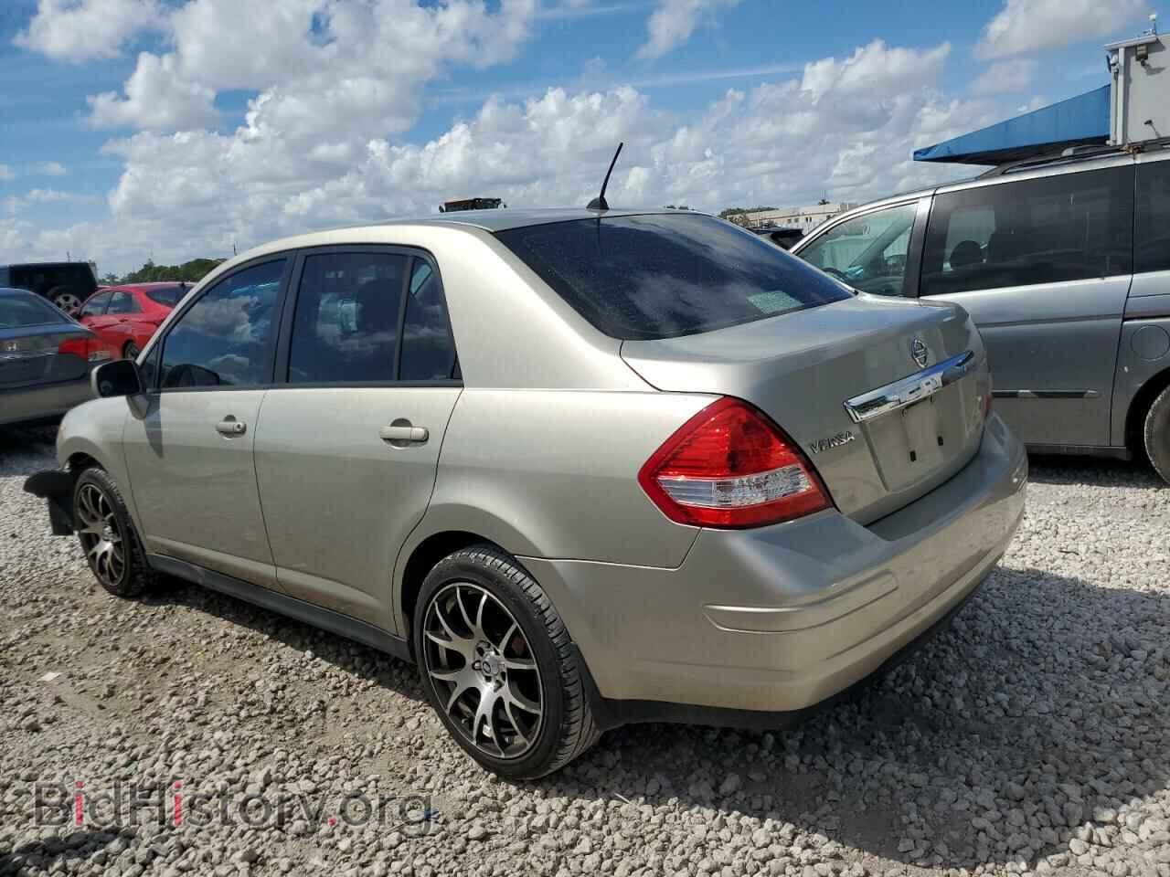 2009 NISSAN VERSA - VIN: 3N1BC11E09L390004 - Фото 2