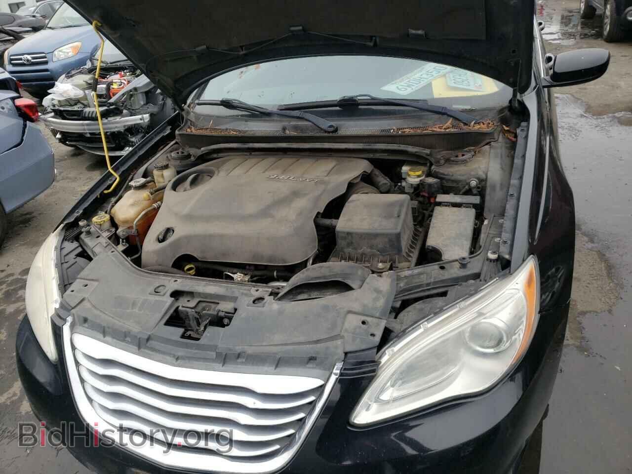 2012 CHRYSLER 200 - VIN: 1C3CCBBG7CN211461 - Фото 11