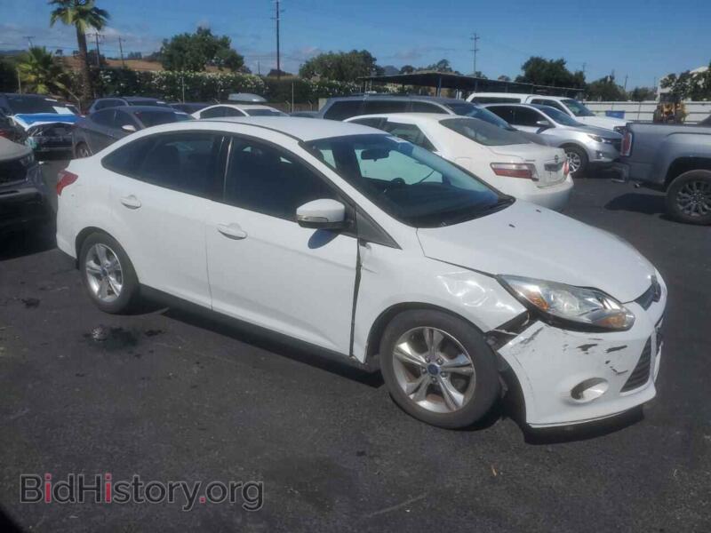 2014 Ford FOCUS (VIN 1FADP3F22EL400774) — photo 4 of 12