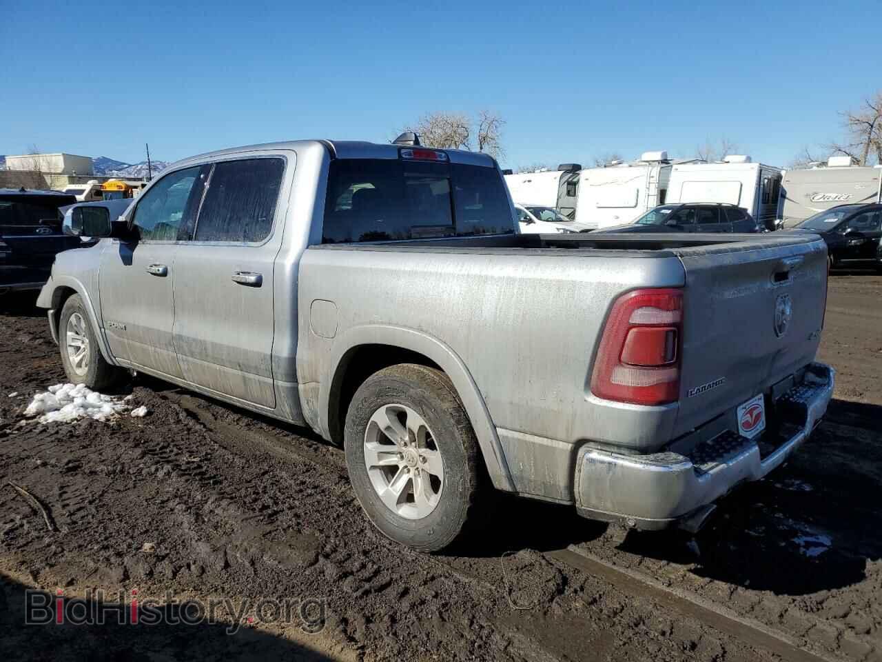 2019 RAM 1500 - VIN: 1C6SRFJT2KN597949 - Фото 2
