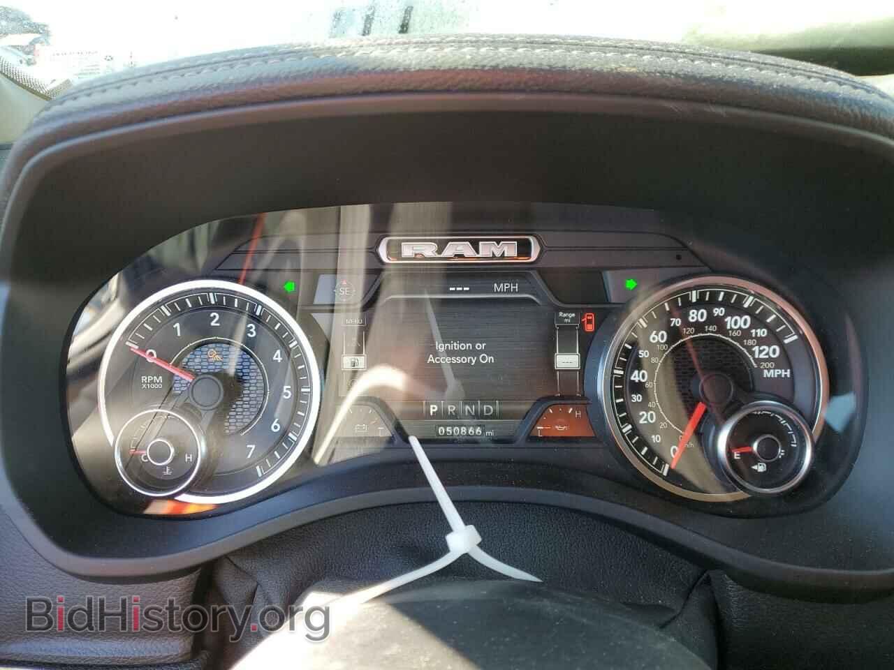 2019 RAM 1500 - VIN: 1C6SRFJT2KN597949 - Фото 9