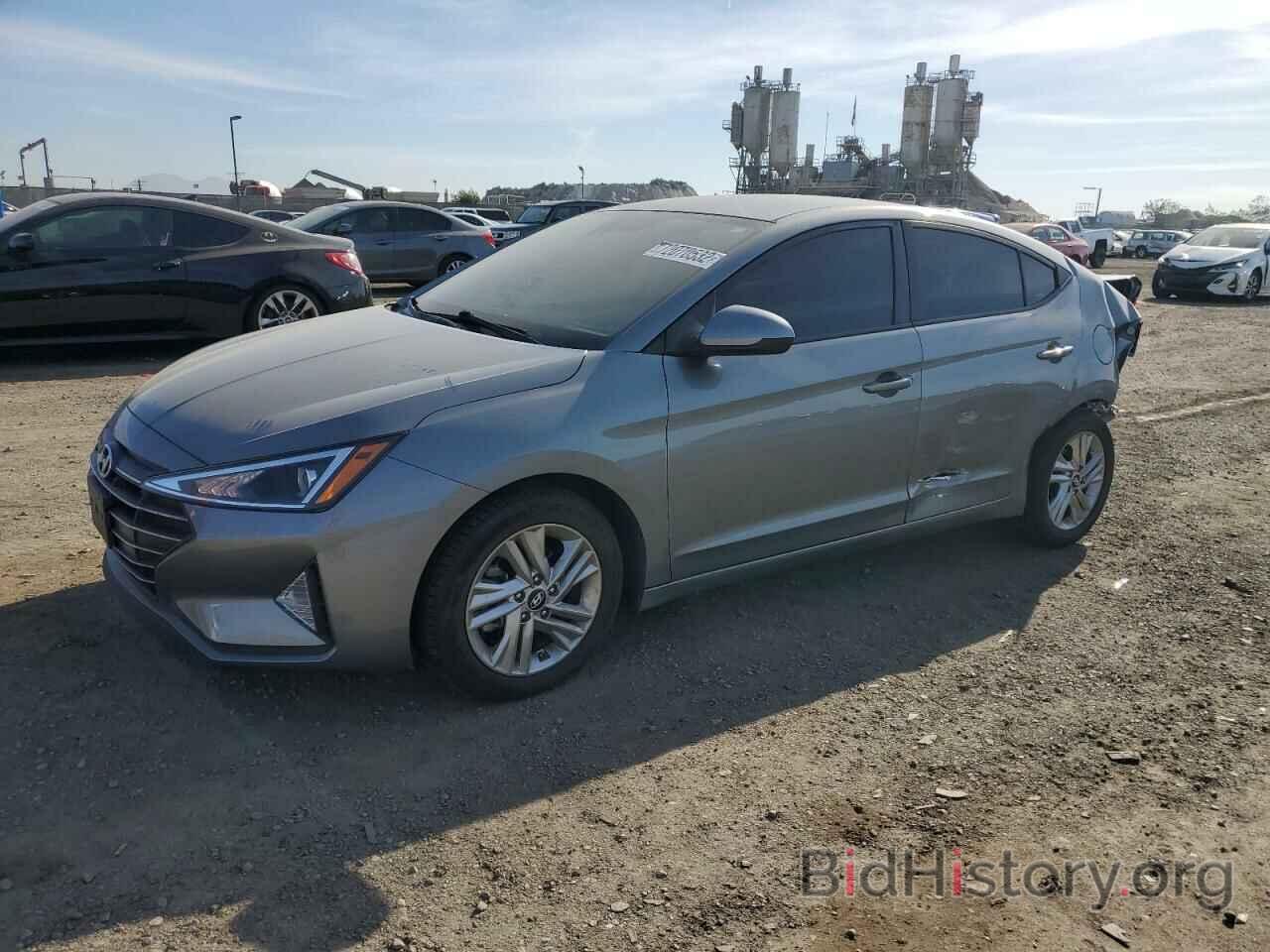 Photo KMHD84LFXKU766875 - HYUNDAI ELANTRA 2019