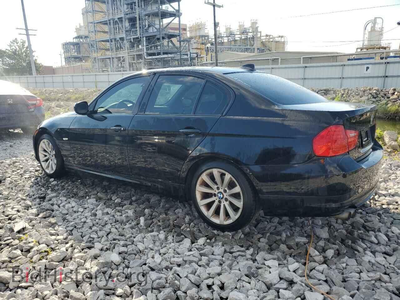 2011 BMW 3 SERIES - VIN: WBAPH7C52BE850996 - Фото 2