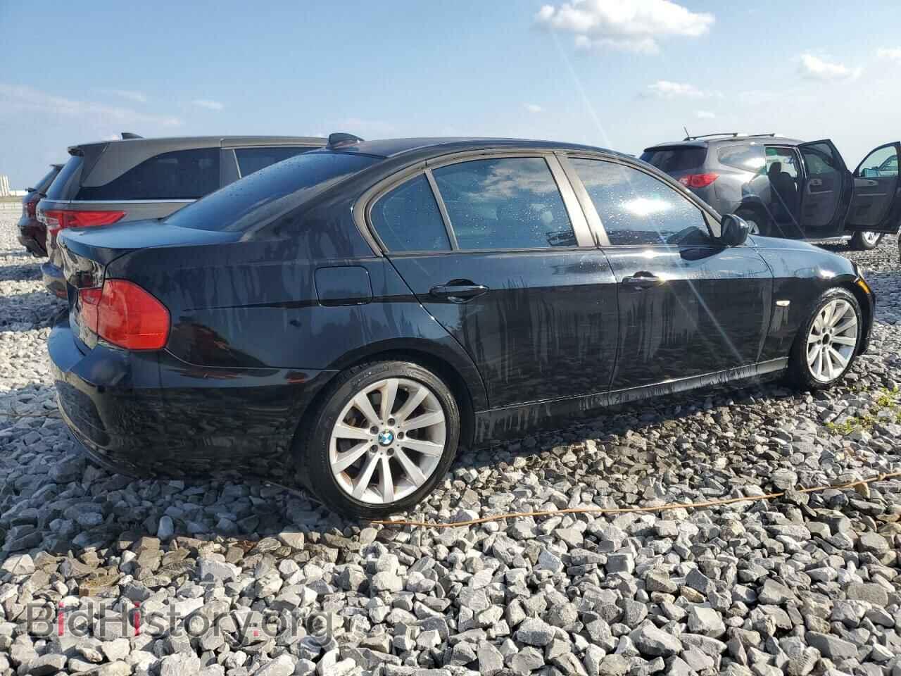 2011 BMW 3 SERIES - VIN: WBAPH7C52BE850996 - Фото 3