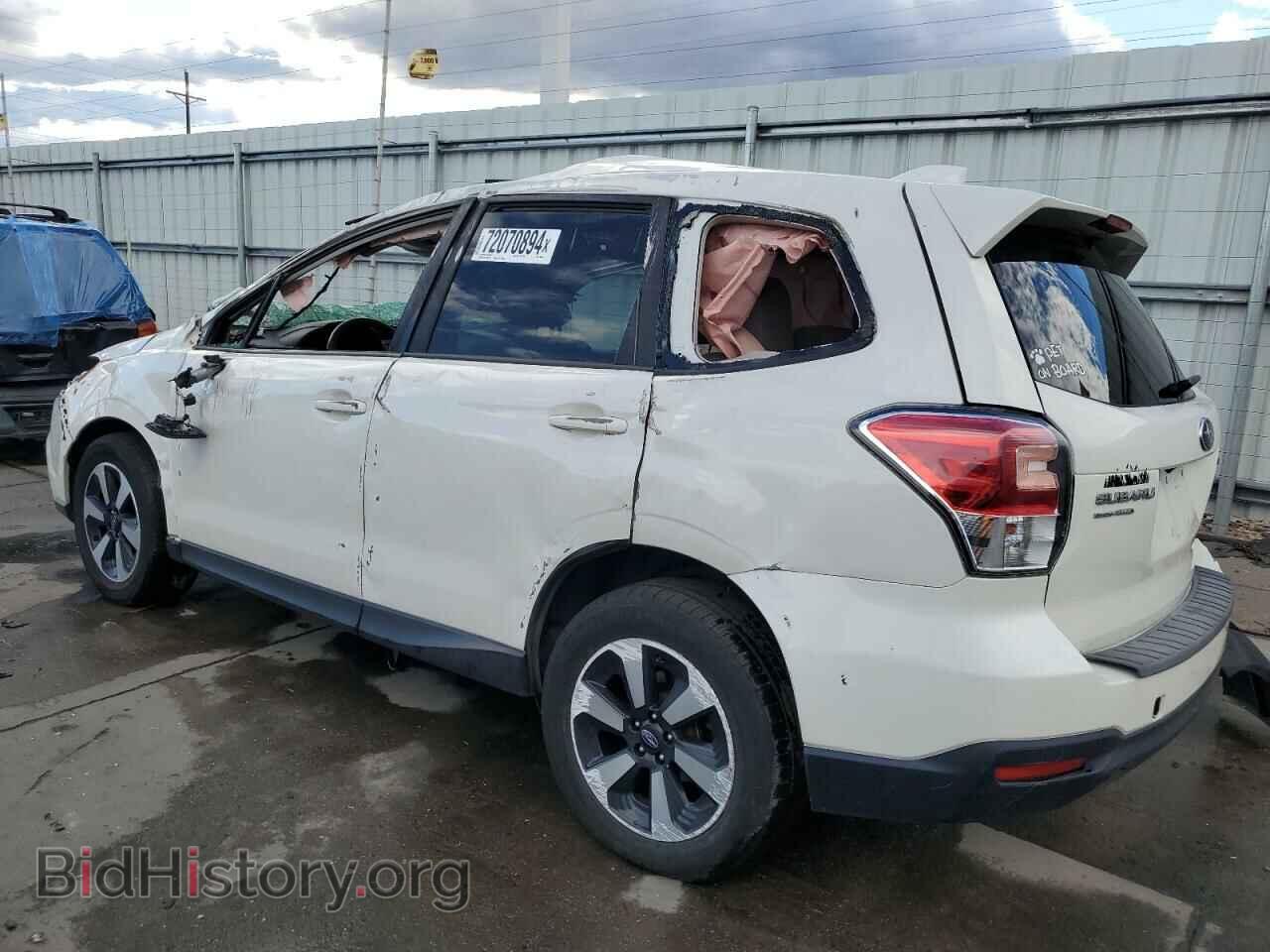 2017 SUBARU FORESTER - VIN: JF2SJAEC8HH546008 - Фото 2