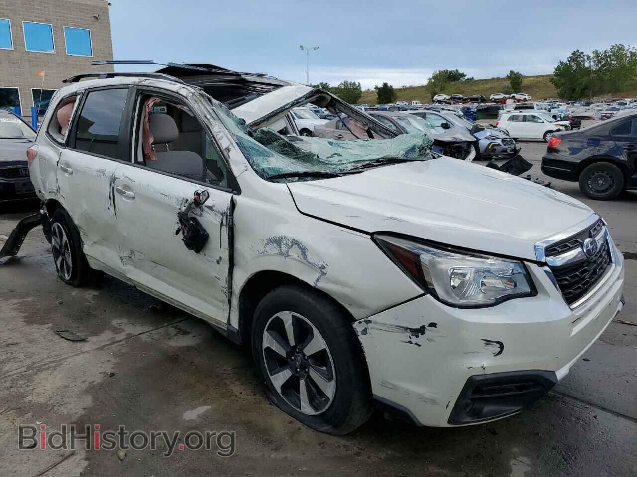 2017 SUBARU FORESTER - VIN: JF2SJAEC8HH546008 - Фото 4