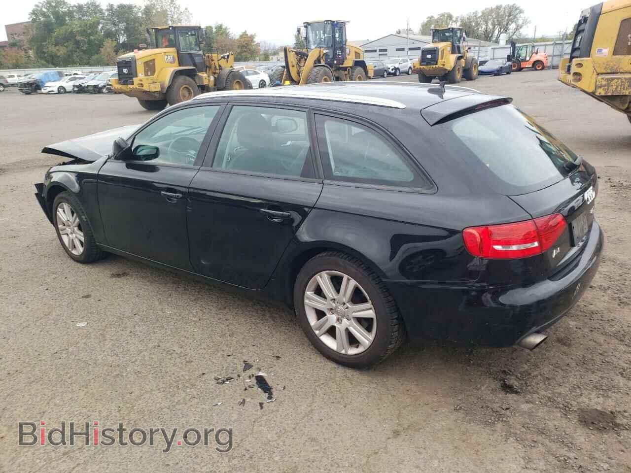 2010 AUDI A4 - VIN: WAUSFAFL4AA131939 - Photo 2