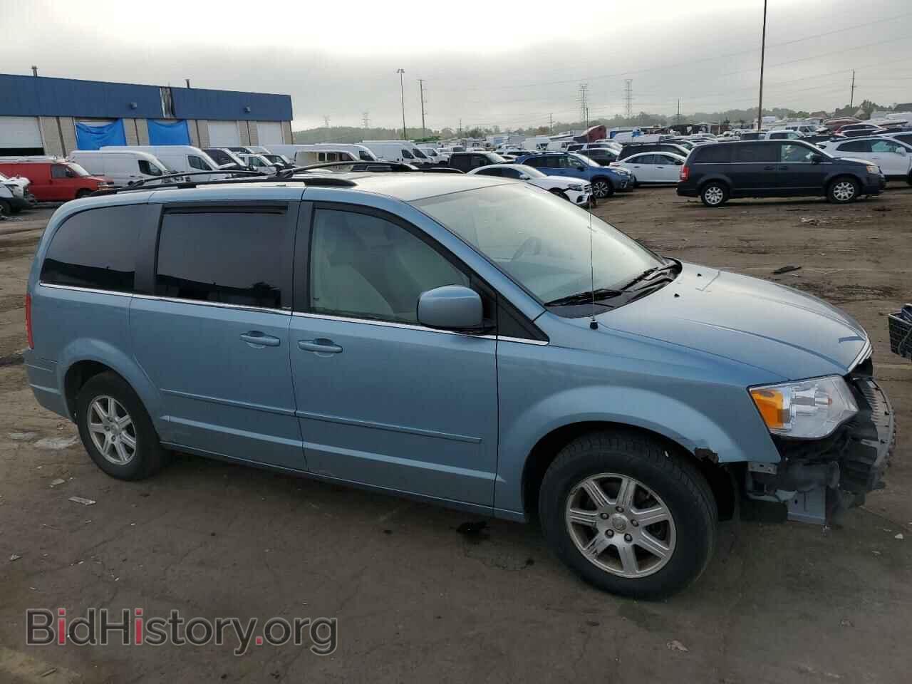 2008 CHRYSLER MINIVAN - VIN: 2A8HR54P48R691332 - Фото 4