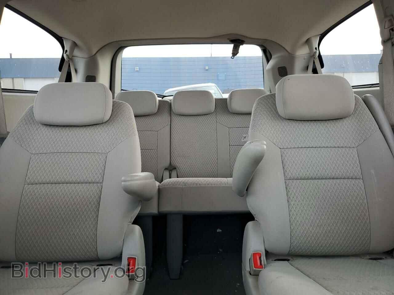 2008 CHRYSLER MINIVAN - VIN: 2A8HR54P48R691332 - Фото 10