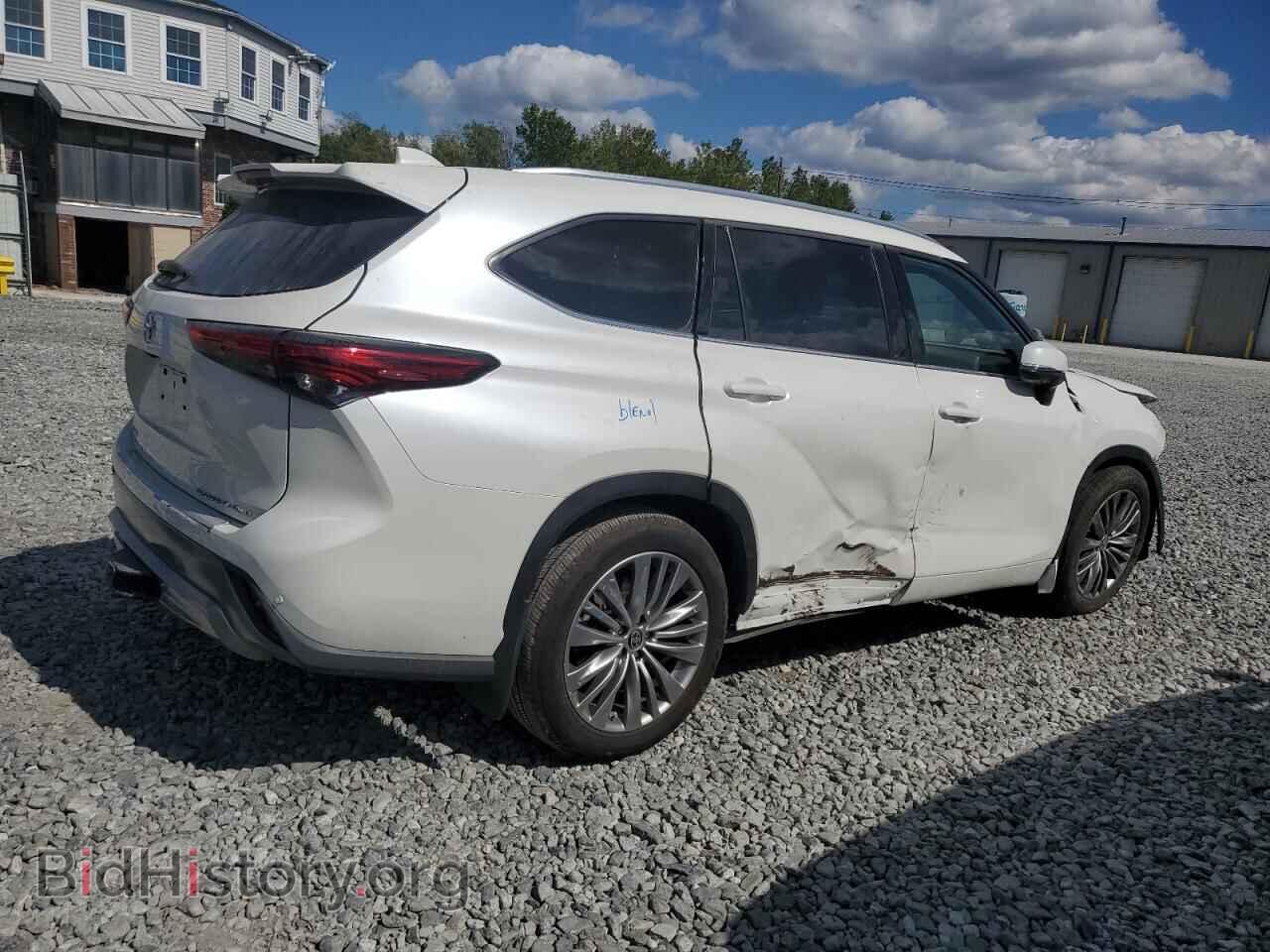 2021 TOYOTA HIGHLANDER - VIN: 5TDFZRBH0MS086792 - Фото 3