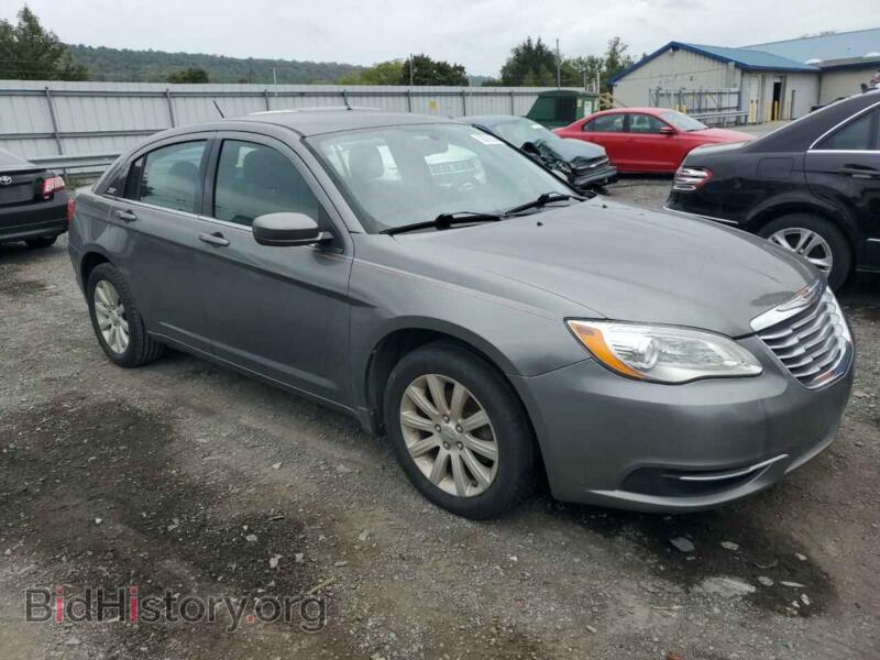2013 Chrysler 200 (VIN 1C3CCBBB9DN584166) — photo 4 of 12