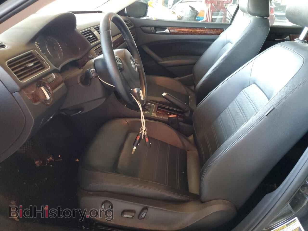 2012 VOLKSWAGEN PASSAT - VIN: 1VWCH7A38CC107806 - Фото 7