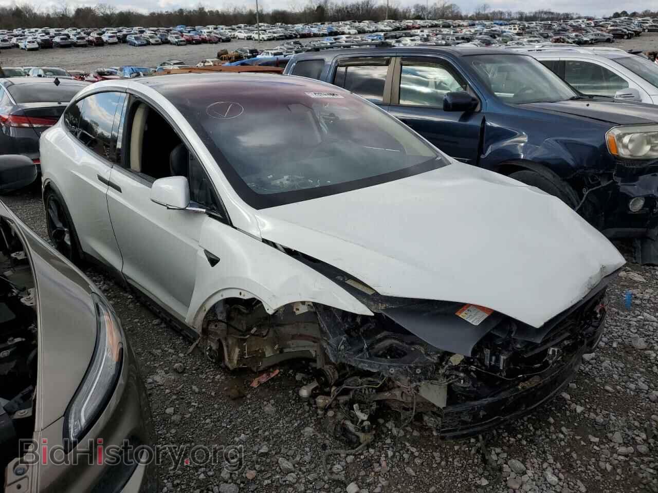 2017 TESLA MODEL X - VIN: 5YJXCAE21HF040252 - Photo 4