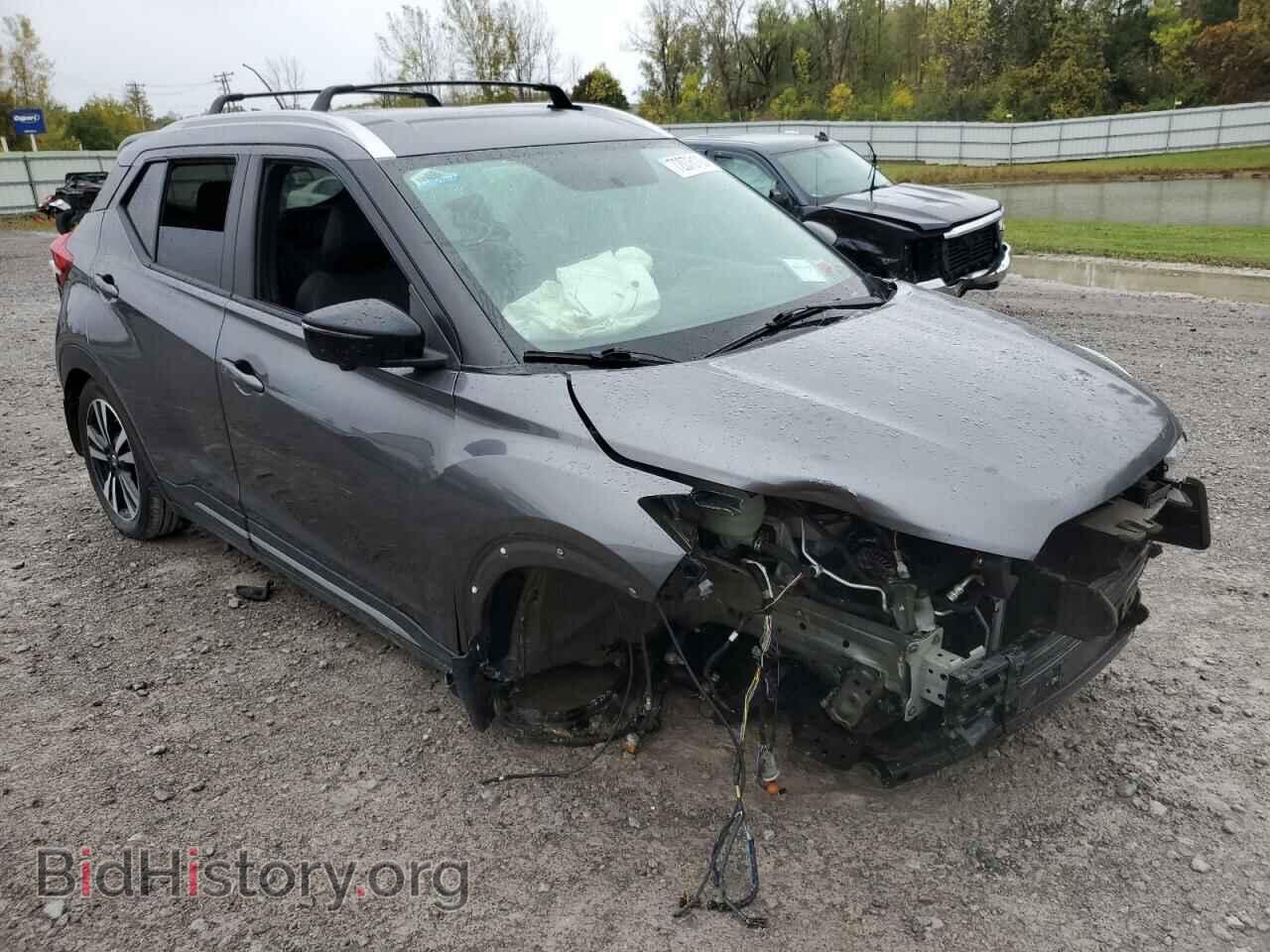 2019 NISSAN KICKS - VIN: 3N1CP5CU3KL561242 - Фото 4