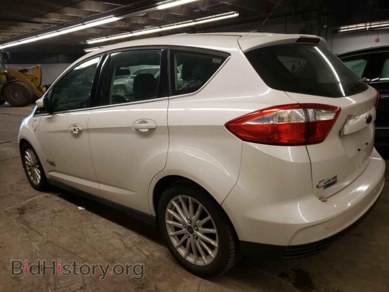 2013 Ford CMAX (VIN 1FADP5CU3DL537707) — фото 2 из 12