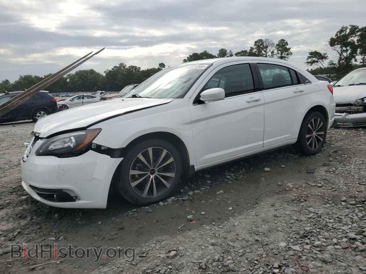 Фотография 1C3CCBBG4DN744725 - CHRYSLER 200 2013