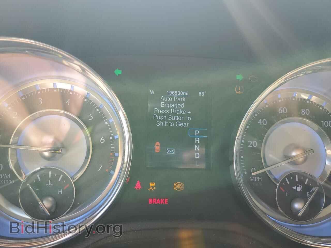 2013 CHRYSLER 300 - VIN: 2C3CCAAG1DH561433 - Фото 9