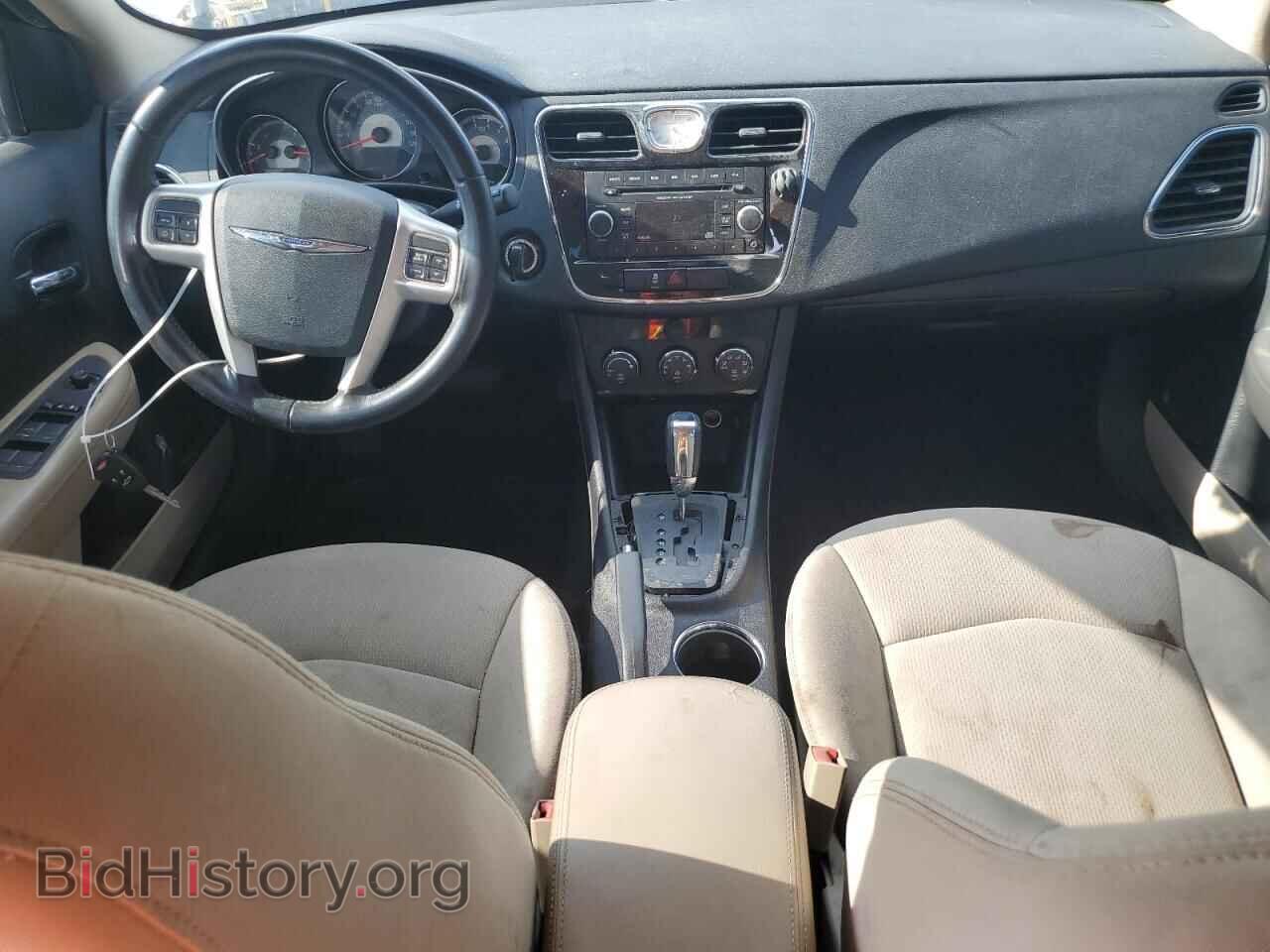 2012 CHRYSLER 200 - VIN: 1C3CCBBB3CN135581 - Фото 8