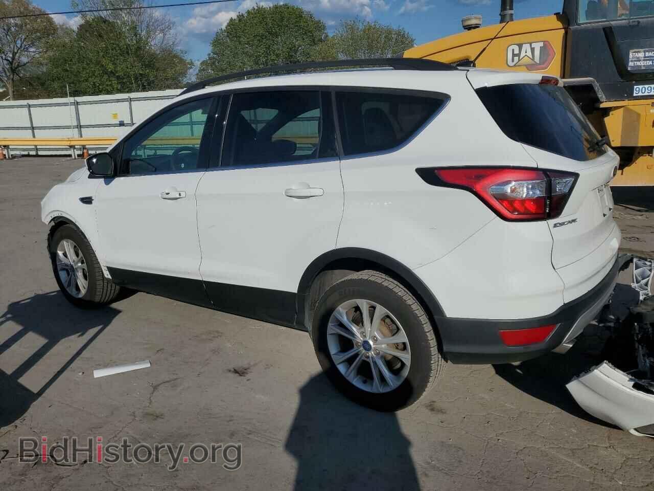 2018 FORD ESCAPE - VIN: 1FMCU0G99JUB62804 - Фото 2
