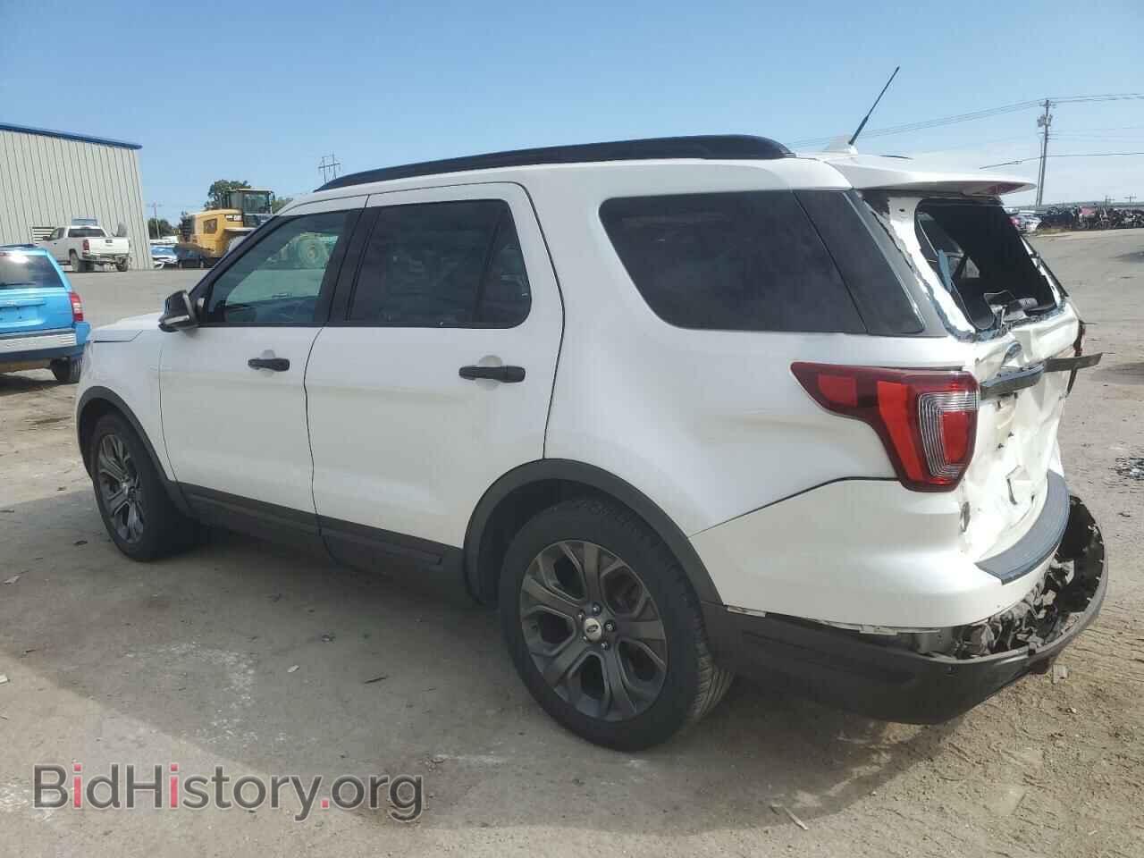 2018 FORD EXPLORER - VIN: 1FM5K8GTXJGB30175 - Photo 2