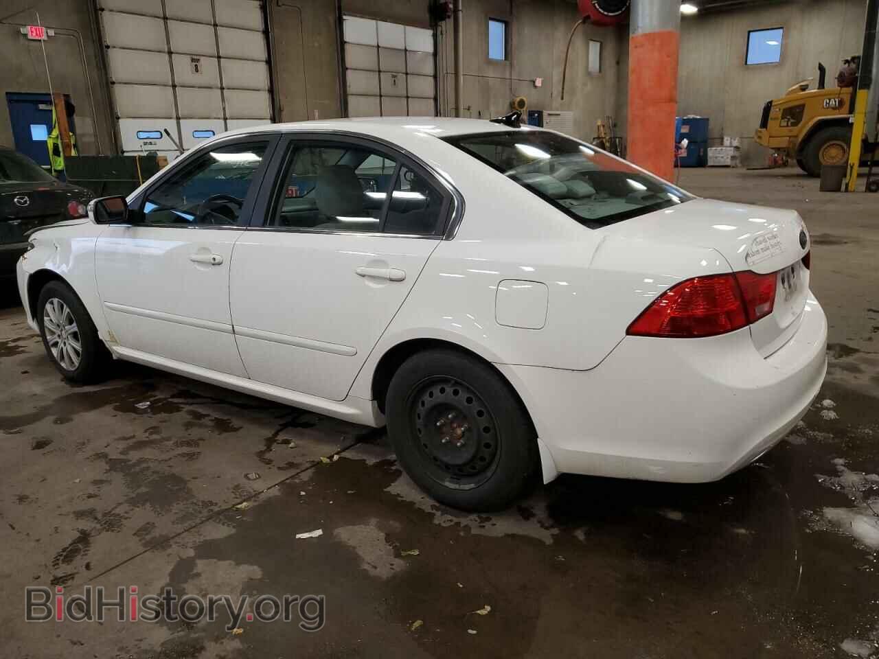 2010 KIA OPTIMA - VIN: KNAGG4A82A5437845 - Фото 2