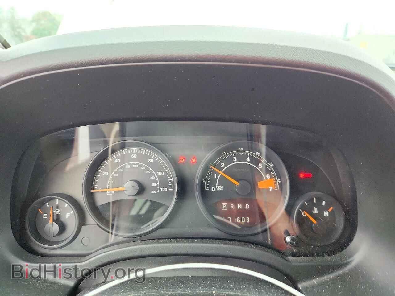 2014 JEEP COMPASS - VIN: 1C4NJCBB0ED726167 - Photo 9