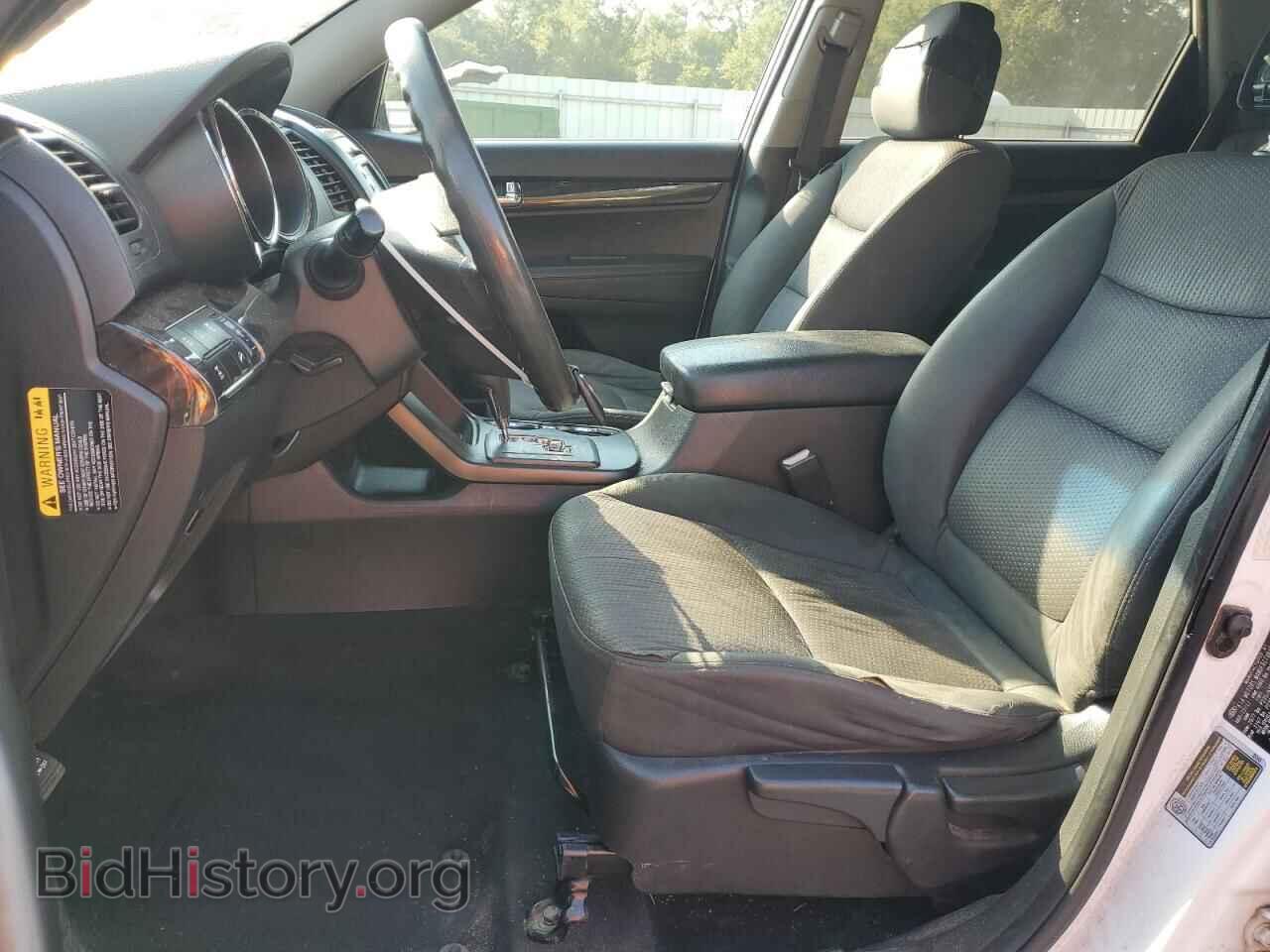 2011 KIA SORENTO - VIN: 5XYKTCA17BG174220 - Фото 7